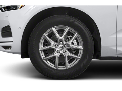 2020 Volvo XC60 Momentum