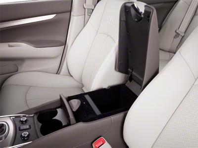 2012 INFINITI G25 Sedan x