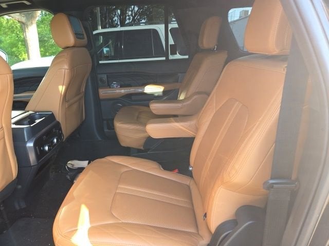 2022 Ford Expedition Max Platinum