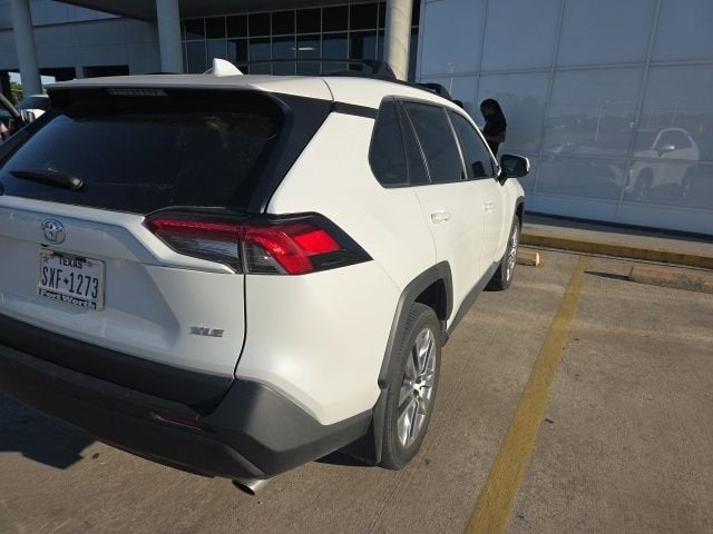 2023 Toyota RAV4 XLE Premium