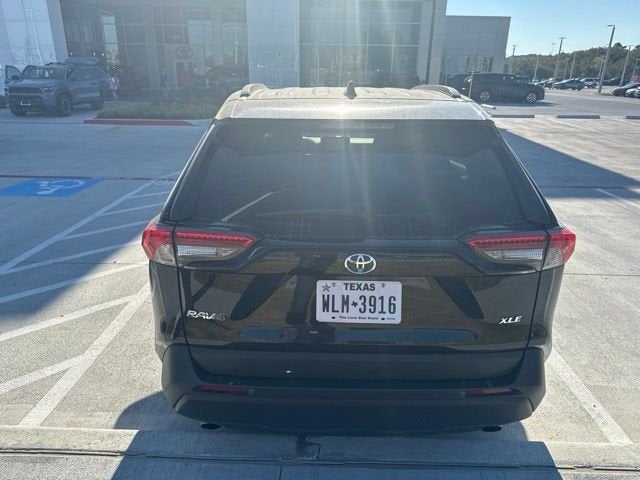 2025 Toyota RAV4 XLE