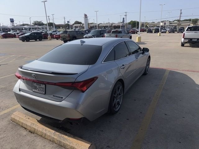 2019 Toyota Avalon Touring