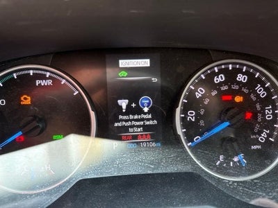 2022 Toyota RAV4 SE