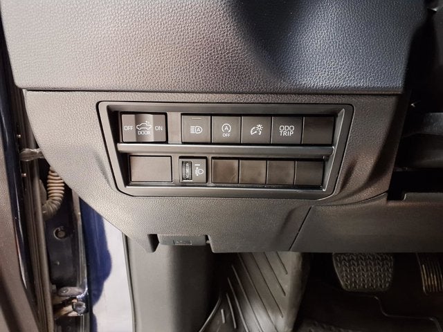 2023 Toyota Tundra 4WD SR5