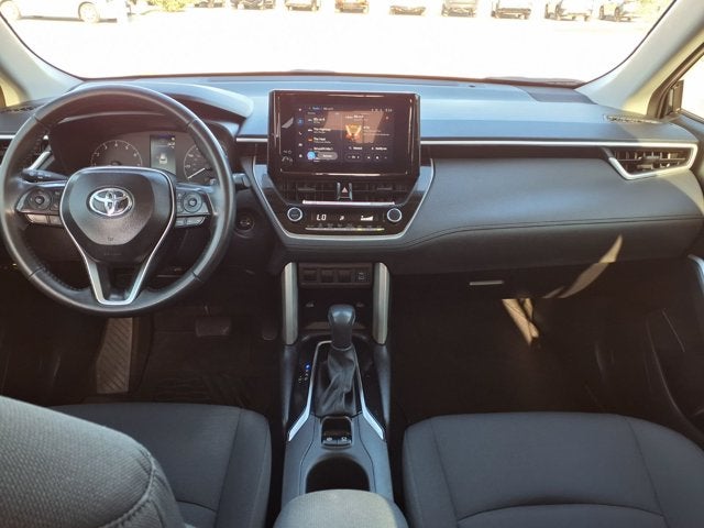 2025 Toyota Corolla Cross LE