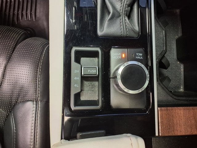 2024 Toyota Sequoia SR5