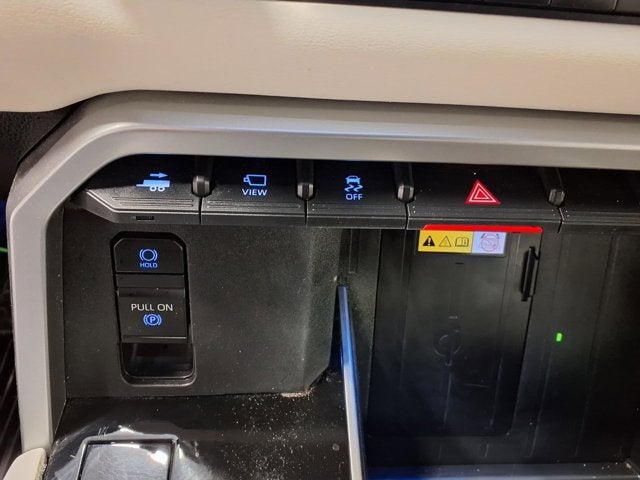 2024 Toyota Sequoia SR5