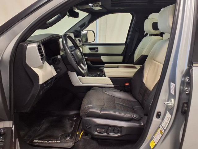 2024 Toyota Sequoia SR5