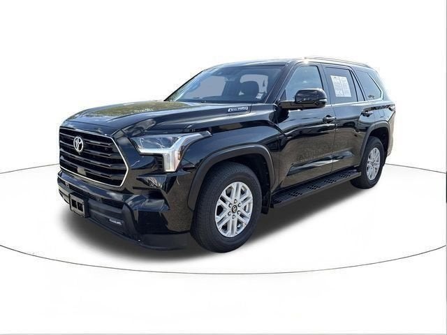 2025 Toyota Sequoia SR5