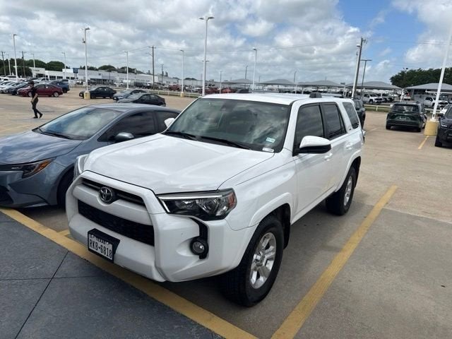 2020 Toyota 4Runner SR5