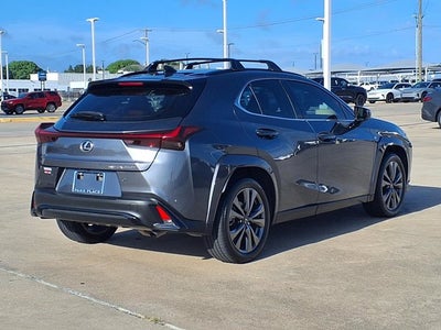2024 Lexus UX 250h F SPORT Handling