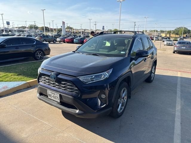 2021 Toyota RAV4 XLE Premium