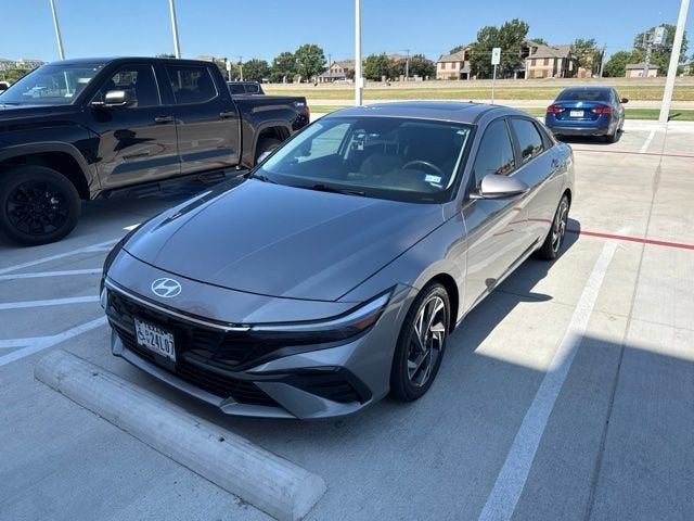 2024 Hyundai Elantra Hybrid Limited