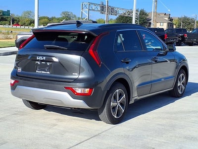 2025 Kia Niro LX