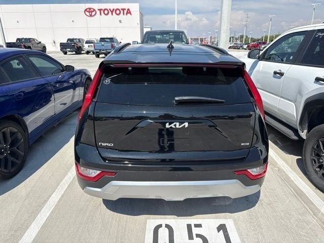 2025 Kia Niro LX