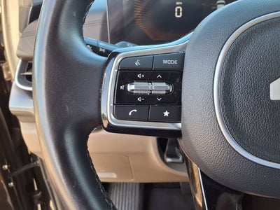 2025 Kia Carnival LXS