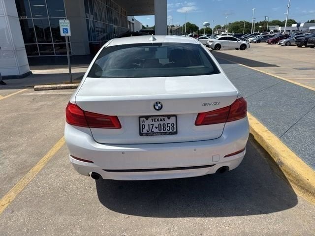 2020 BMW 5 Series 530i