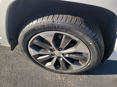 2019 Jeep Cherokee Overland