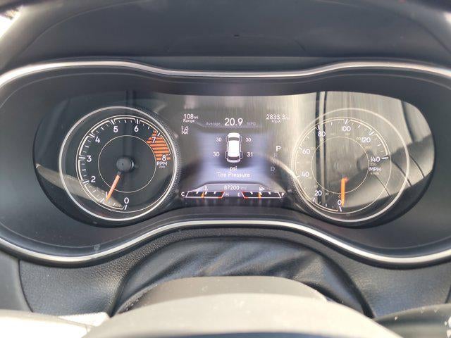 2019 Jeep Cherokee Overland