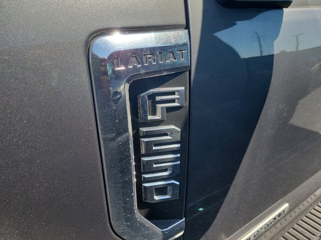 2022 Ford Super Duty F-250 SRW LARIAT