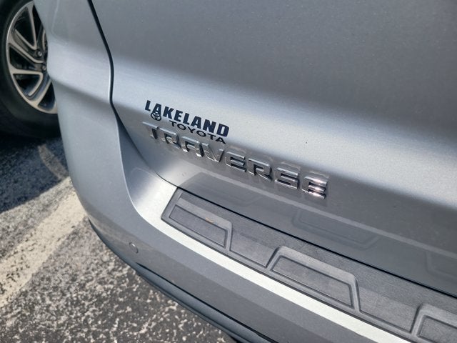 2017 Chevrolet Traverse LT