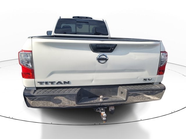 2017 Nissan Titan SV