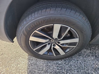 2023 Volkswagen Atlas 2.0T SE