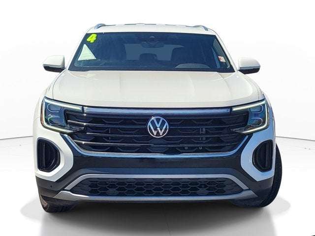 2024 Volkswagen Atlas Cross Sport 2.0T SE with Technology