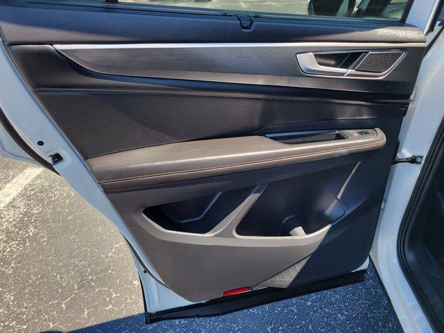 2024 Volkswagen Atlas Cross Sport 2.0T SE with Technology