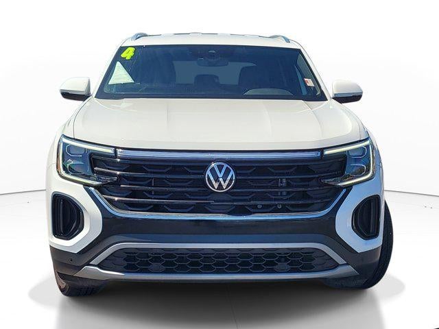 2024 Volkswagen Atlas Cross Sport 2.0T SE with Technology