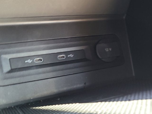 2023 Volkswagen Atlas Cross Sport 3.6L V6 SE with Technology