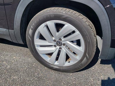 2023 Volkswagen Atlas Cross Sport 3.6L V6 SE with Technology
