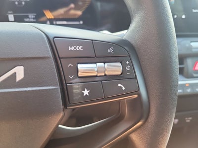2025 Kia K4 LX