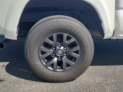 2023 Toyota TACOMA SR5 SR5