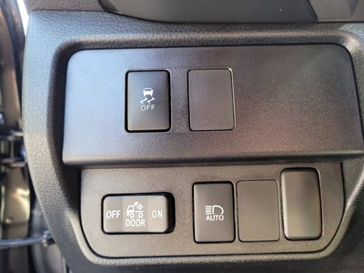 2023 Toyota TACOMA SR5 SR5