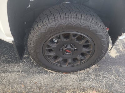 2025 Toyota TACOMA SR5 SR5
