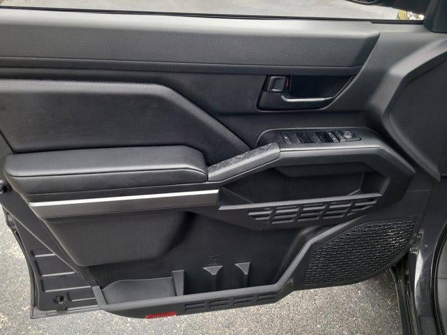 2024 Toyota TACOMA SR5 SR5