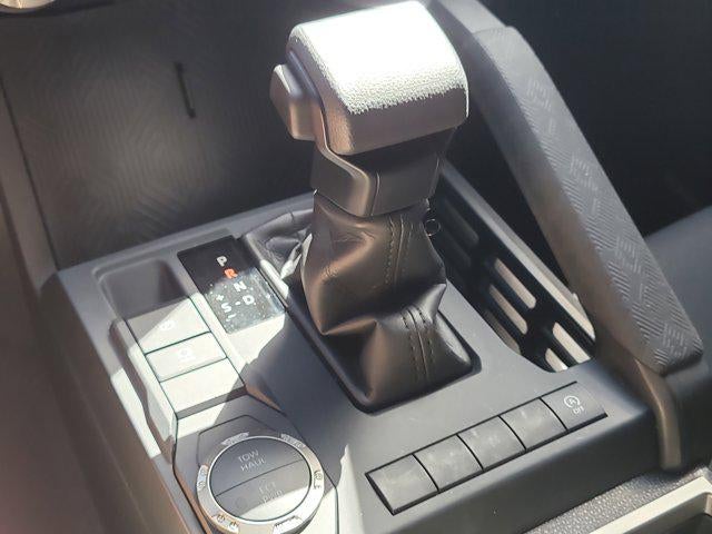 2025 Toyota TACOMA SR5 SR5