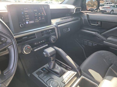 2025 Toyota TACOMA SR5 SR5