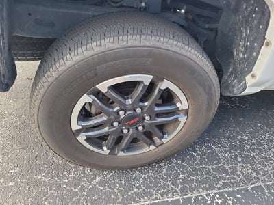 2025 Toyota Tacoma 2WD SR5
