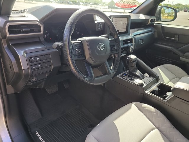 2025 Toyota Tacoma 4WD SR5