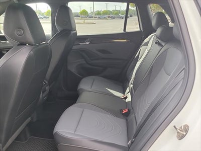 2025 Volkswagen Tiguan SE R-Line Black