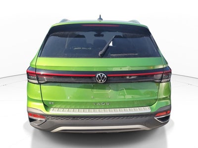 2025 Volkswagen Taos SE
