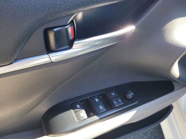 2018 Toyota Camry Hybrid LE