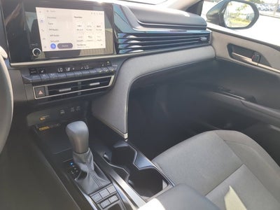 2025 Toyota Camry LE