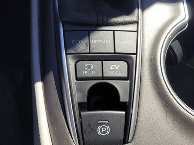 2024 Toyota Camry Hybrid LE