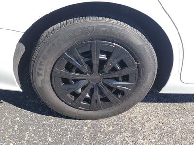 2024 Toyota Camry Hybrid LE