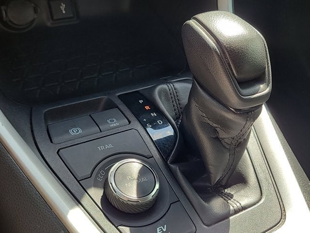 2022 Toyota RAV4 HYBRID Hybrid XLE