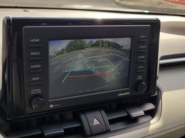 2022 Toyota RAV4 HYBRID Hybrid XLE