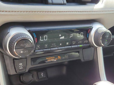 2022 Toyota RAV4 HYBRID Hybrid XLE